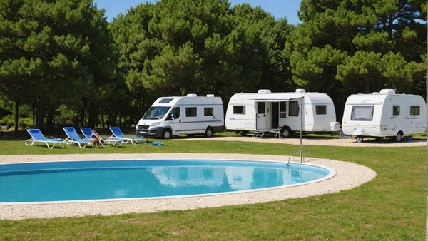 Séjournez au camping le roc et sa piscine en vendée !